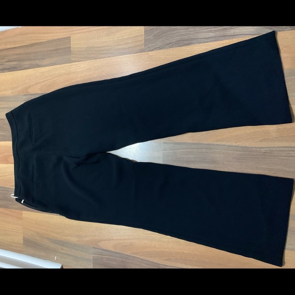 Wilfred Pant - Picture 1 of 4